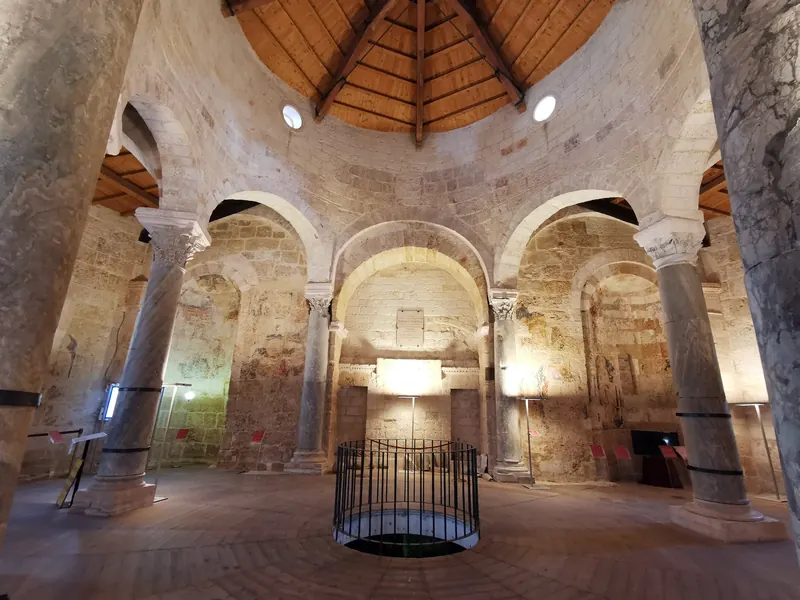 Interior of San Giovanni al Sepolcro, Brindisi